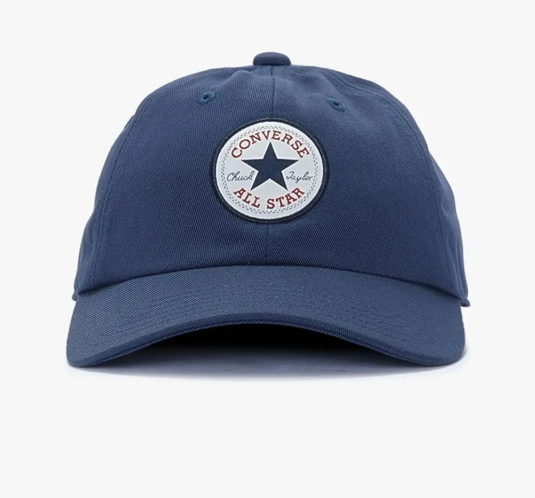 Topi Converse: Aksesoris Laki Laki Yang Memiliki Kesan Yang Klasik